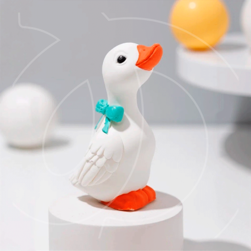 Фигурка из шоколадной глазури "Гусёнок" SM1809