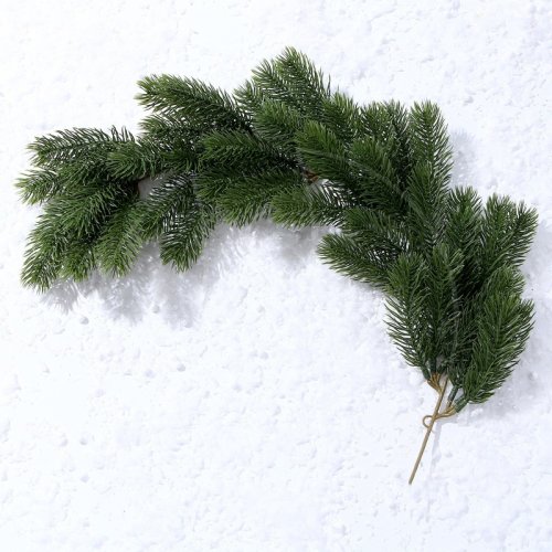 Ветка декоративная новогодняя 62 см 9690100