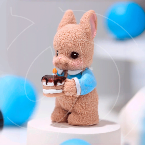 Фигурка из шоколадной глазури "Зайка с тортиком" SM3607